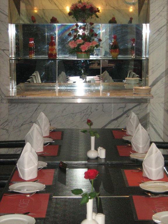 St Laurn Koregaon Park Пюн Екстериор снимка