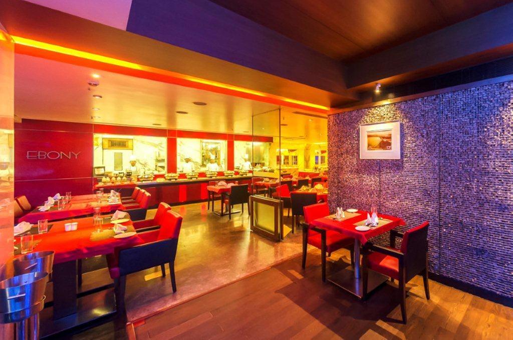 St Laurn Koregaon Park Пюн Екстериор снимка
