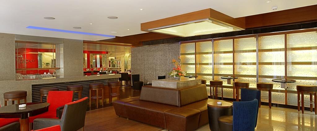 St Laurn Koregaon Park Пюн Екстериор снимка